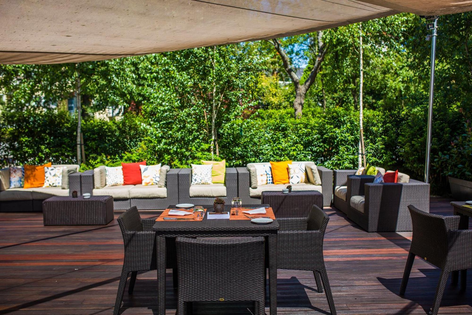 Crowne Plaza Porto By Ihg Hotel Exterior photo The Terrace
